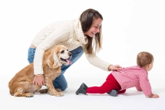 Family-photographer-mother-daughter-dog