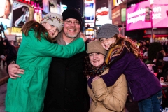 NYC-family-portrait-landmarks