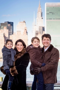 family-photo-with nyc-skyline