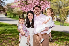 family-portrait-cherry-trees-riverside-park