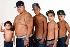 family-portrait-studio-the-boys