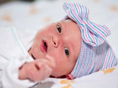 baby-with-knit-cap-photograph