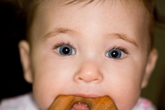 baby-photography, baby-with-teething-ring
