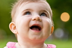 baby-photography-baby-at-picnic