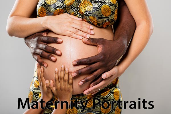 Maternity portraits and pregnancy photos